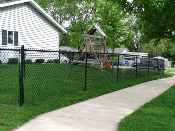 chain-link-black-sager-fencing