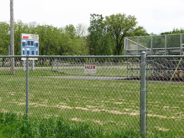 chain-link-galvanized-baseball-sports-sager-fencing