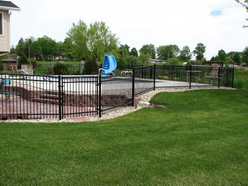 ornamental-steel-pool-sager-fencing
