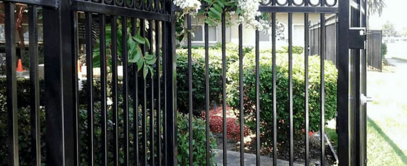 remington-custom-ornamental-steel-sager-fencing