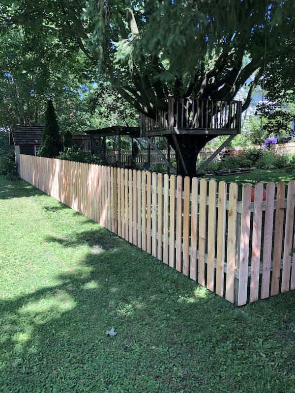 wood-spaced-picket-sager-fencing