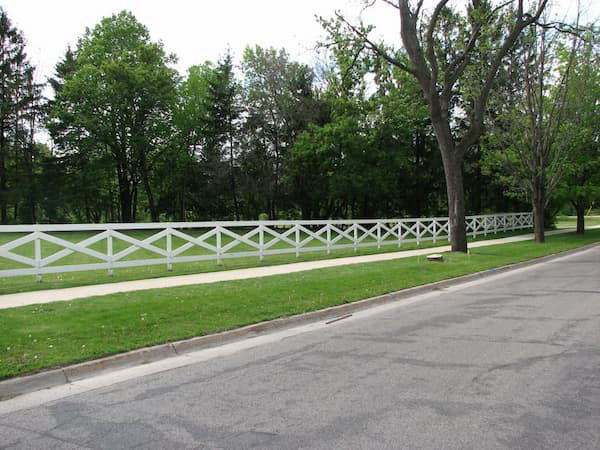 wood-cross-sager-fencing